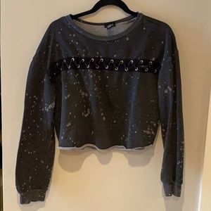 cropped sweatshirt
